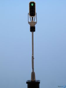 Schweizer Hauptsignal mit LEDs und neuem Mast (z.B. als Ausfahrsignal)