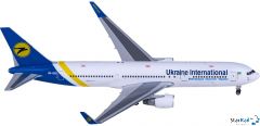 Boeing 767-300ER Ukraine International UR-GED