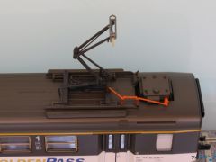 Umbausatz Einholmstromabnehmer BBC ESa 06-2500 für PIKO Speisewagen WR 451